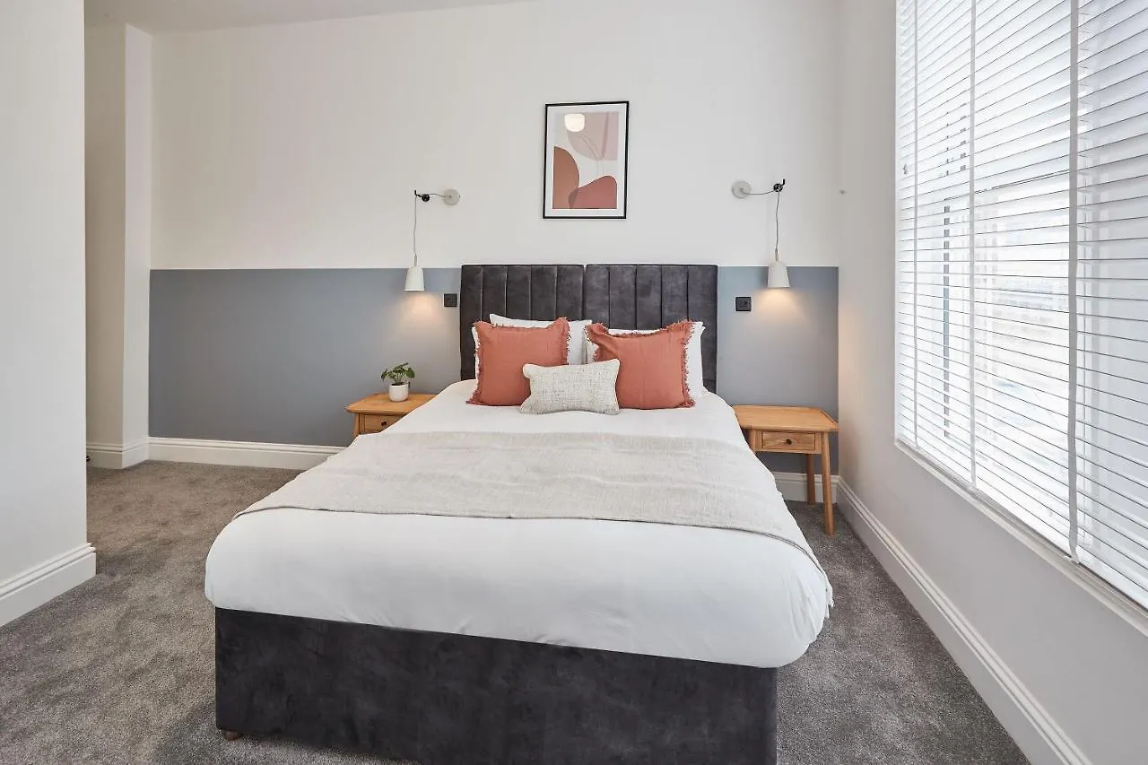Host & Stay - Parkside Villa Harrogate